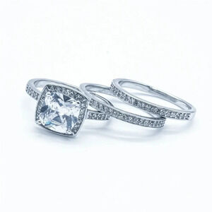 925 - Brilliant Cushion Cut Ring Trio Set …